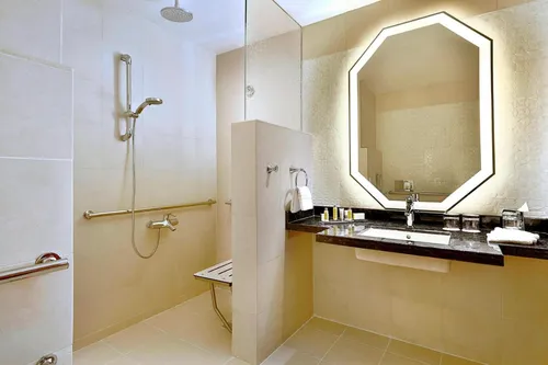 Jabal Omar Marriott Bathroom