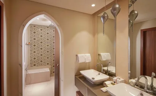 Shaza Makkah Bathroom